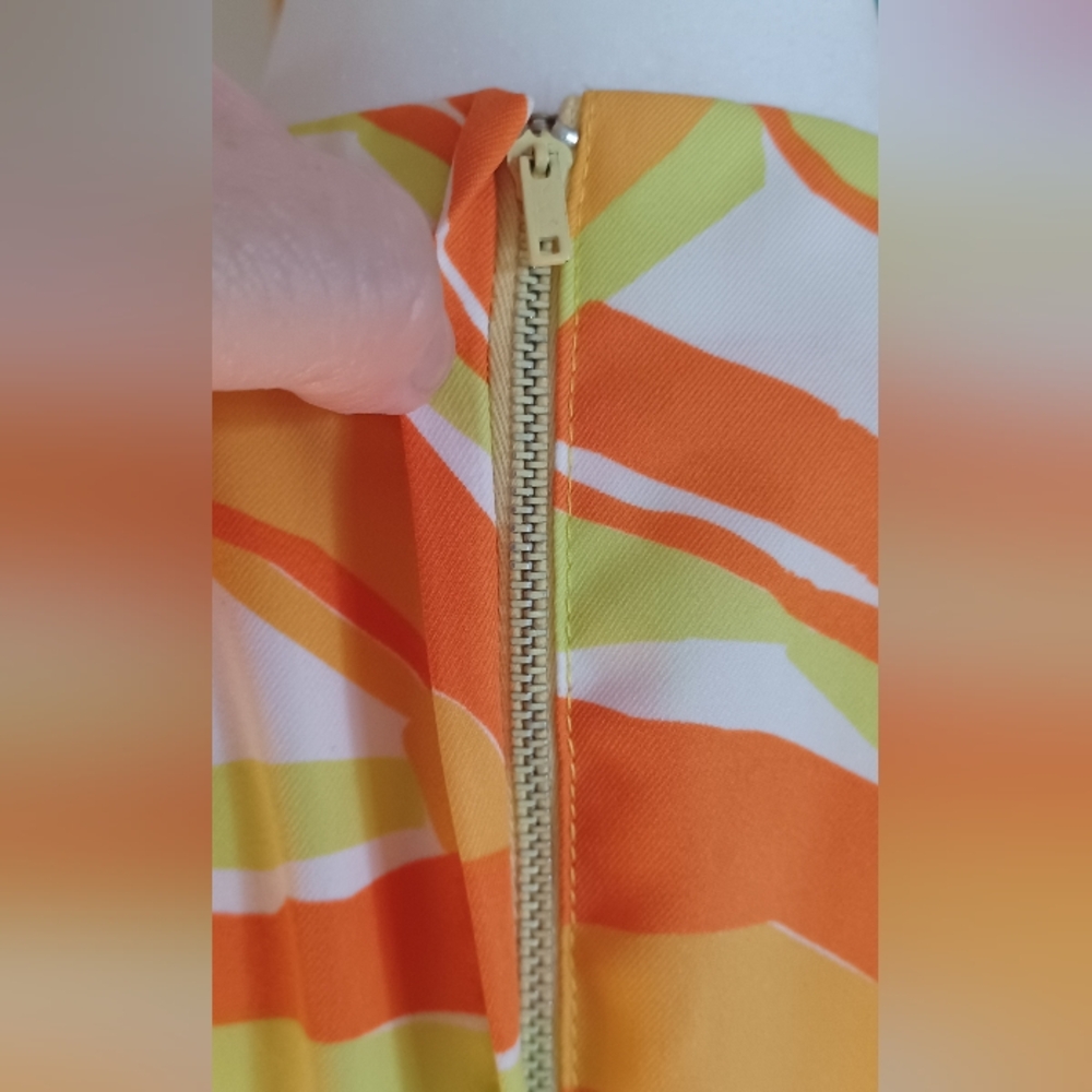 RARE 70s Psychadelic Neon Kaftan Dress With Matching Shorts! - Picture 7 of 16